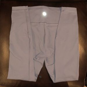 Lululemon Wunder Under Luon Asia Fit 24"